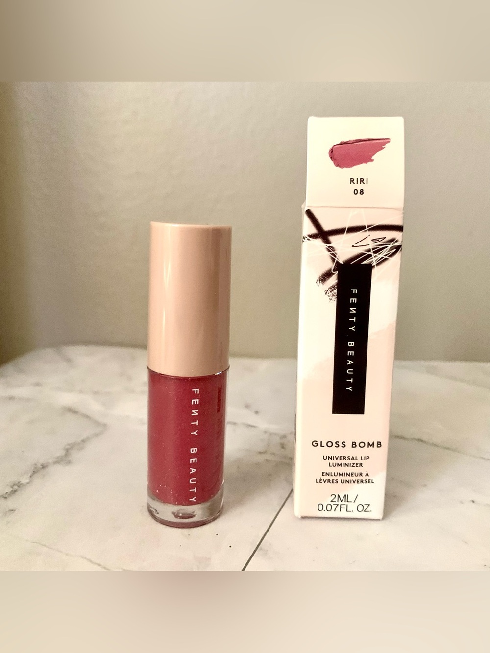 Fenty Beauty Gloss Bomb High Shine Shimmer Lip Gloss Riri 08 0.07 fl oz
